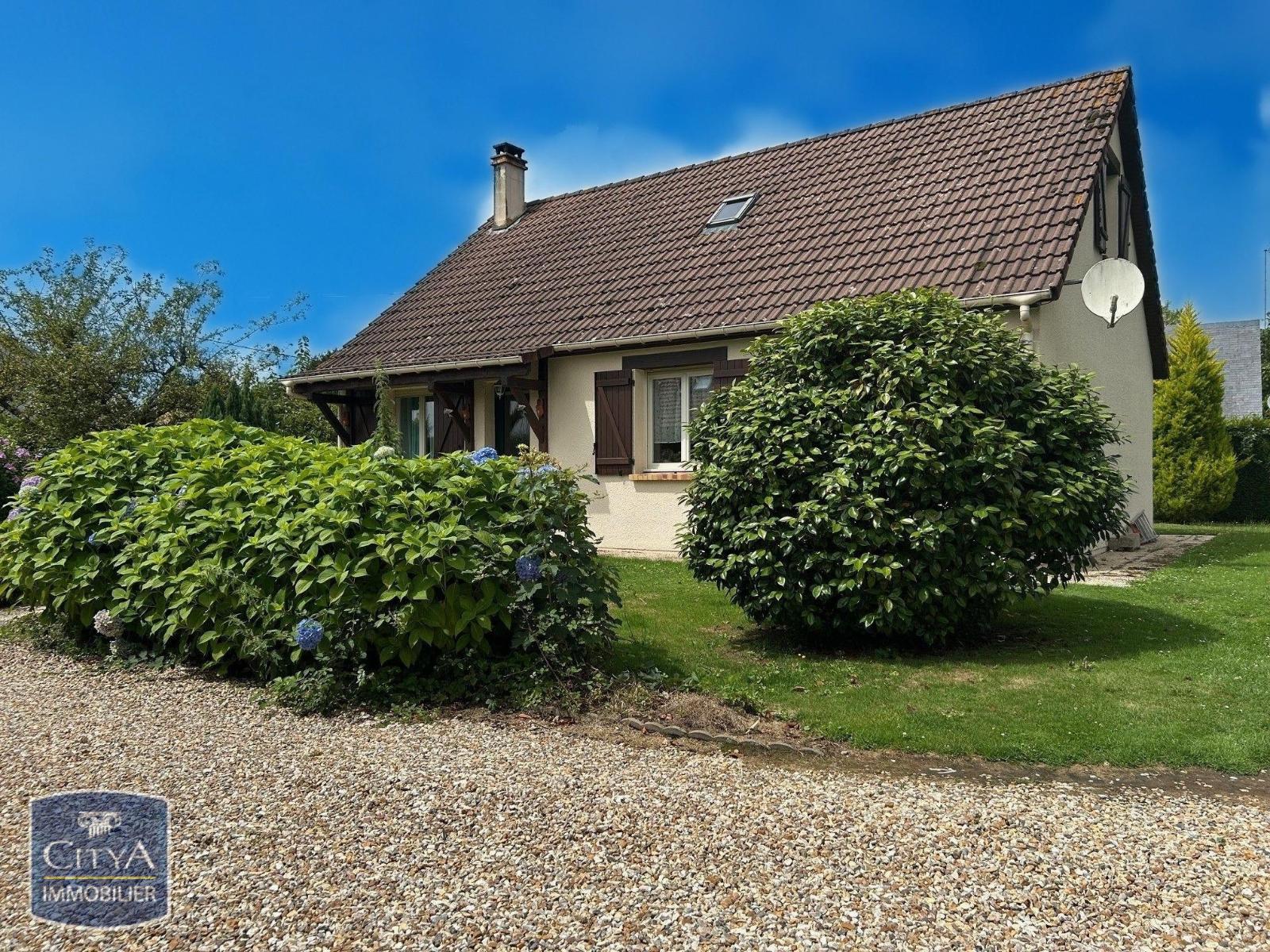 Maison à vendre • 4 pièces • 3 chambres • 107.8m² • Néville Néville